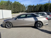 This used 2024 Chevrolet Malibu LT 2wd | Panoramic Sunroof delivers a smooth, modern driving experie... (image 1)