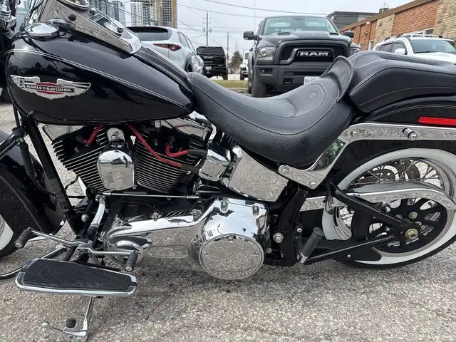 2009 Harley-Davidson Softail Deluxe ~ SOFTAIL DELUXE ~ 96CI ~ LO in Street, Cruisers & Choppers in City of Toronto - Image 18