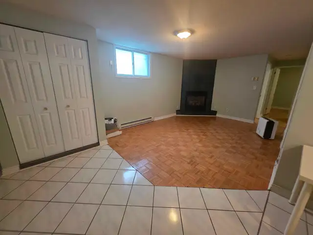 334 University Ave Unit 1 – Rooms for Rent Near Queen’s. in Room Rentals & Roommates in Kingston - Image 3