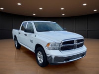 Price includes $1,000 finance credit. Price does not include fees or taxes. The 2023 Ram 1500 Classi... (image 3)