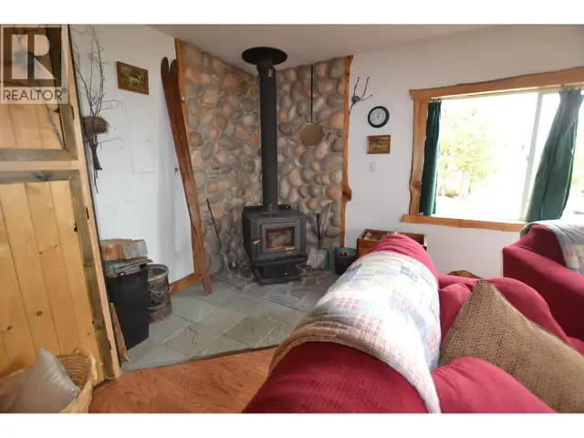 4008 PUNTZI LAKE ROAD Williams Lake, British Columbia in Houses for Sale in Williams Lake - Image 12