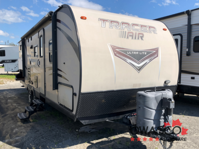 Load up your family and start your next camping trip with the 270AIR Tracer travel trailer by Prime...