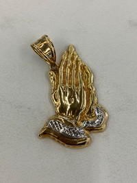 10K Gold Praying Hands Pendant