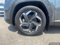 Come see this 2022 Hyundai Tucson Hybrid Luxury before someone takes it home! *Get Your Money's Wort... (image 8)