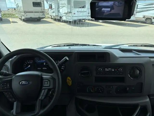 2023 Forester 2441 CD in RVs & Motorhomes in Laval / North Shore - Image 6