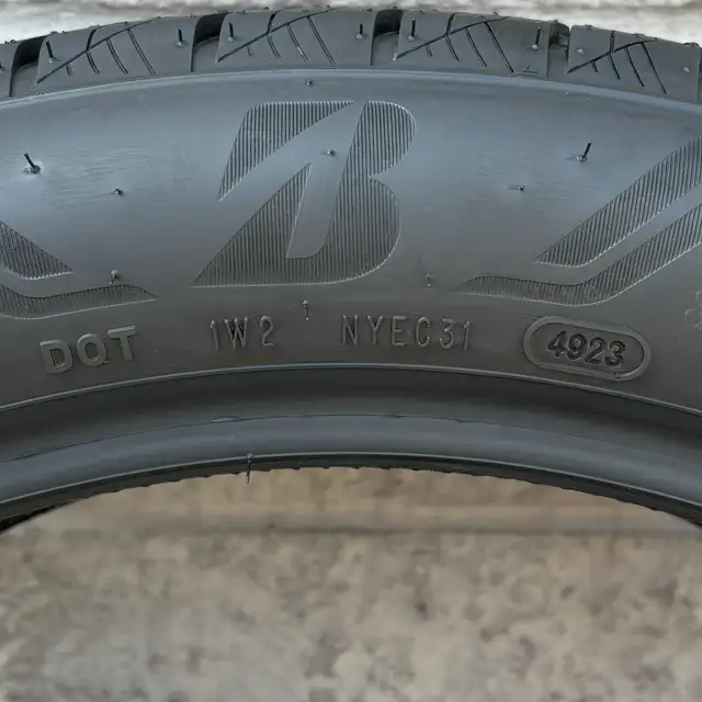 (NEW) 4x 235/50R21 Bridgestone Alenza Sport A/S in Tires & Rims in City of Toronto - Image 7