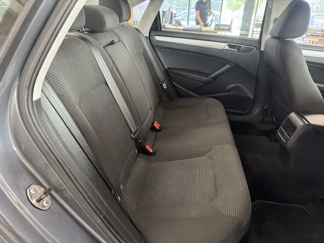 2016 Volkswagen Passat 4dr Sdn 1.8 TSI Auto Trendline+ in Cars & Trucks in Longueuil / South Shore - Image 12