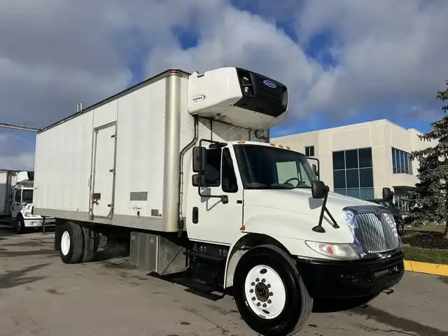2017 International 4300  in Heavy Trucks in Oakville / Halton Region - Image 3