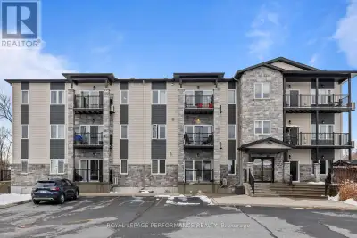 Welcome to Unit 308 - the 2nd largest layout in the building, and perfectly positioned on the top fl...