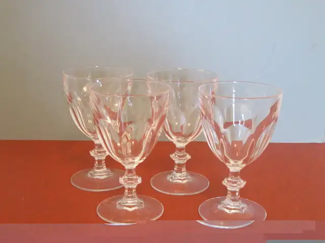 CRISTAL D'ARQUES DURAND RAMBOUILLET CRYSTAL WINE GLASSES, 6.75" in Kitchen & Dining Wares in City of Montréal - Image 3