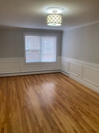 Affordable, boutique city flats in the historic Laurentian located south of the Dairy Queen on Dutch... (image 4)