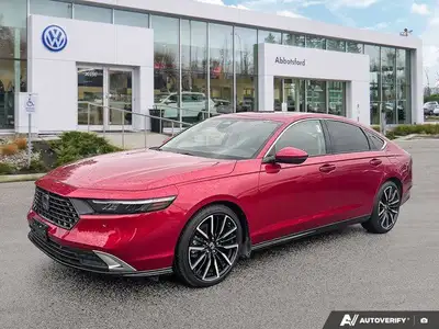 This Honda Accord Hybrid delivers a Gas/Electric I-4 2.0 L/122 engine powering this Variable transmi...