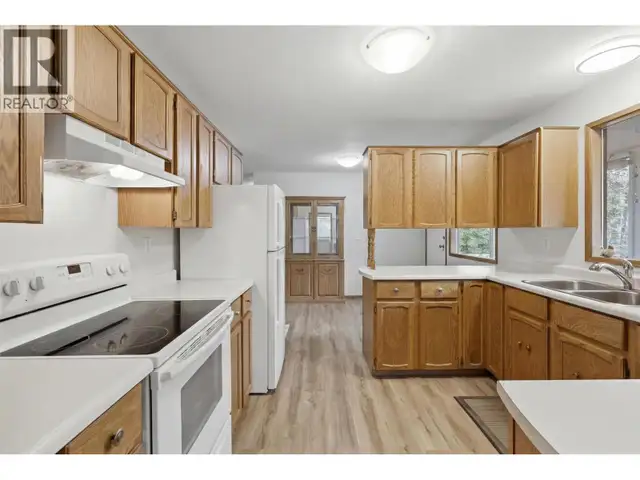 216 MCLURE FERRY Road McLure, British Columbia in Houses for Sale in Kamloops - Image 15