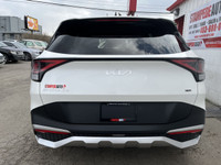 LX | AWD | FUEL EFFICIENT This 2023 Kia Sportage LX AWD is a compact SUV that brings together stylis... (image 4)
