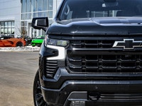 Power Sunroof | Heated Leather Bucket Seats | Adaptive Cruise Control | 22 Gloss Black Wheels | Bose... (image 4)