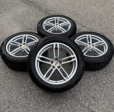 Macan Sport Design 19" Porsche Macan Original (2025) High Gloss Silver Staggered Rims with TPMS and...