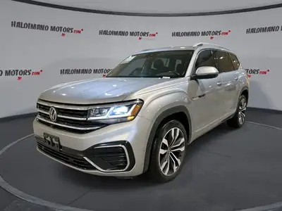 // ACCIDENT FREE!! // // SINGLE OWNER! // Meet the 2021 Volkswagen Atlas Execline 4MOTION, a full-si...