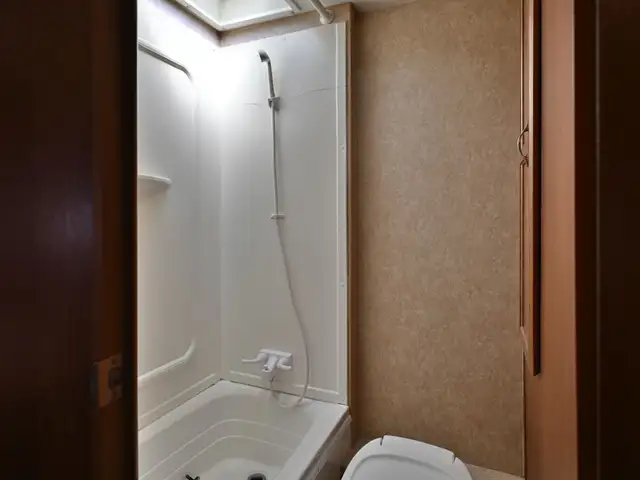 2010 Trailblazer T240S in Travel Trailers & Campers in St. Albert - Image 20