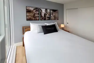 Use promo code KIJIJI5 in your inquiry to enjoy a special discount! LE LIVMORE - NEW OPENING! 1180 R...