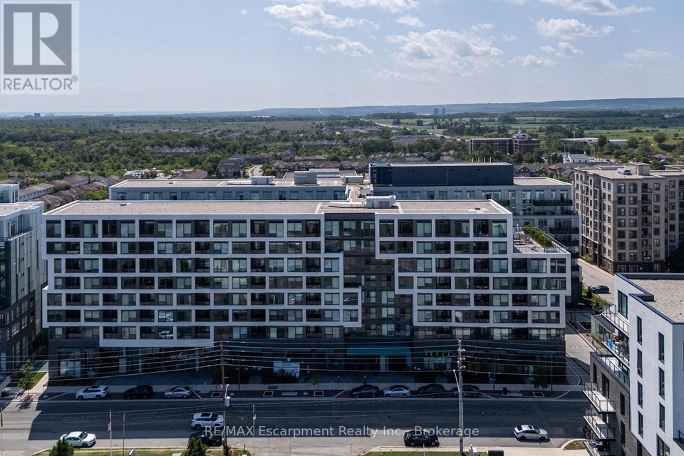707 - 2450 OLD BRONTE ROAD Oakville (WM Westmount), Ontario 2