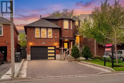 Rarely offered, this beautifully maintained 3+1 bedroom (family room can easily serve as a 4th bedro...