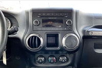 COME SEE WHY ''NOBODY BEATS A DEAL FROM PEEL!'' Your Source for ALL make and models used cars and tr... (image 5)
