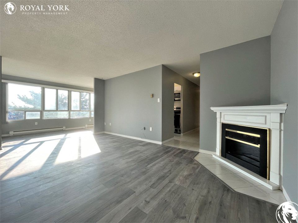 2 BED 1 BATH CONDO FOR RENT 65 HIGHLAND CRES, KITCHENER Long Term