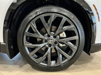 PANORAMIC ROOF, SATELLITE RADIO, LED HEADLIGHTS, ADAPTIVE CRUISE CONTROL, NAVIGATION SYSTEM Brimming... (image 9)