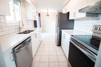 **ALL INCLUSIVE** 3 BEDROOM MAIN UNIT IN WELLAND!!