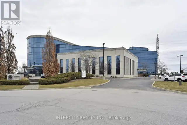 BSMT - 6 RONROSE DRIVE Vaughan (Concord), Ontario in Commercial & Office Space for Rent in Markham / York Region - Image 2