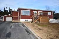 NEW LISTING!! 83 Grenfell Dr
