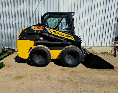 Cab, clean unit New/Used : Used Condition : Good Hours : 3600 hrs Fuel Type : Diesel 2018 New Hollan...