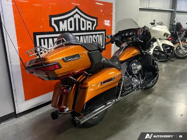 2014 Harley-Davidson FLHTK - Electra Glide(R) Ultra Limited in Sport Touring in Calgary - Image 6