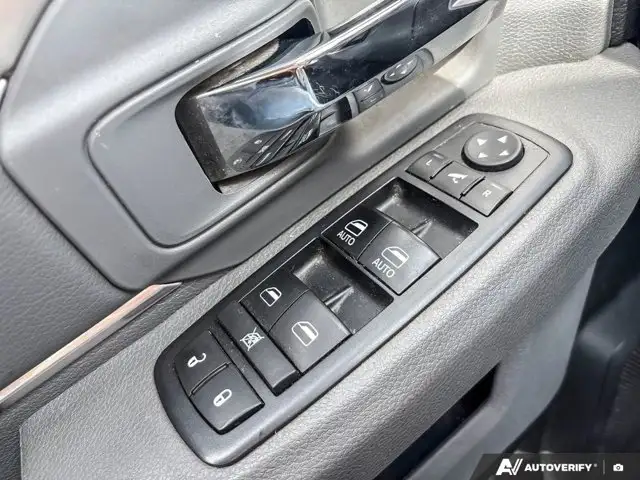 2017 Ram 1500 SLT5379967530886860821