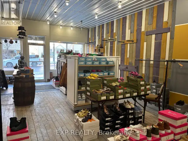 268 RAGLAN STREET S Renfrew, Ontario in Commercial & Office Space for Rent in Renfrew - Image 4