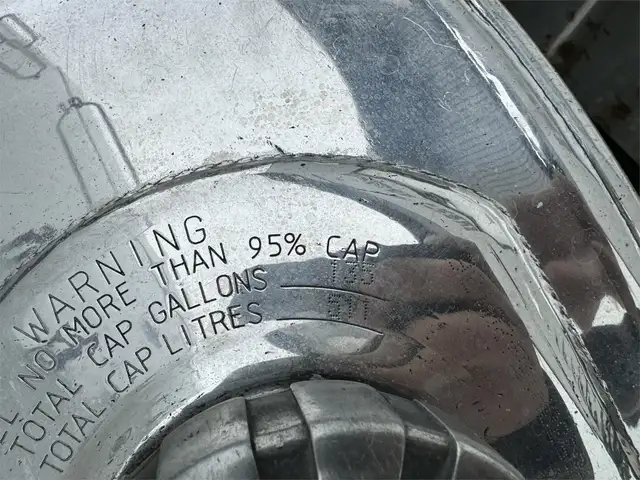 2014 KENWORTH W900L in Heavy Trucks in City of Montréal - Image 28