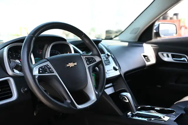2015 Chevrolet Equinox LTZ AWD * 3.6L V6 * Cuir * Tout Ouvrant   in Cars & Trucks in City of Montréal - Image 18
