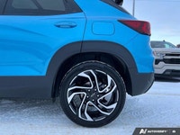 Heated Seats & Steering, Sunroof, Apple Carplay & Android Auto, Back-Up Camera, Lane Change Alert, P... (image 9)