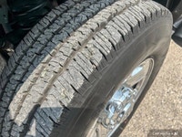 | 8.4 Touchscreen | Apple CarPlay & Google Android Auto | ParkView Rear Back-Up Camera | Active Nois... (image 9)