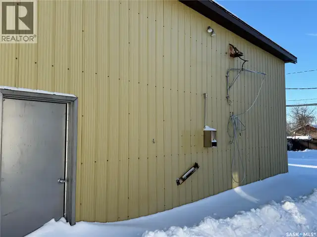 141 4th STREET Star City, Saskatchewan in Commercial & Office Space for Sale in Nipawin - Image 9