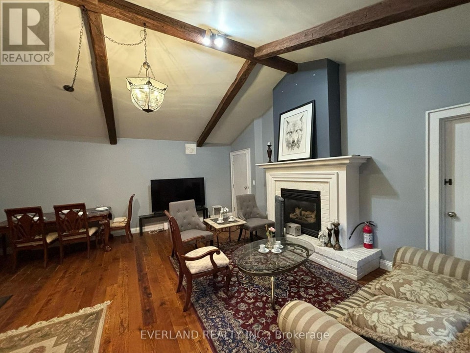 ENSUITE ROOM - 3369 ST PAUL AVENUE Niagara Falls (Stamford), Ont 4