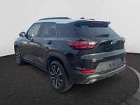 Welcome to Capital GMC! Check out this vehicle's pictures, features, options and specs, and let us k... (image 2)