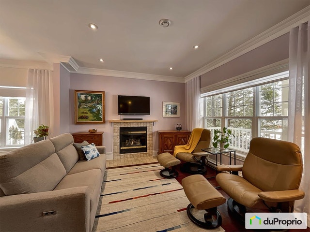 $674,000 - Semi-detached for sale in Lac-Brome — photo 1