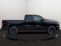 SPECIAL OFFER! Cloth Bucket Seats, Remote Start System, 8.4 Touchscreen Display, Apple Carplay, Goog... (image 5)