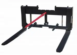 SKID STEER 42 IN PALLET FORKS TRAILER HITCH 49 IN BALE SHBS42 This pallet fork/ hay spear/ trailer r...