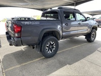 *Vehicle history form conveniently located in vehicle photos. AMVIC LICENSED DEALER ... Engine: Regu... (image 3)