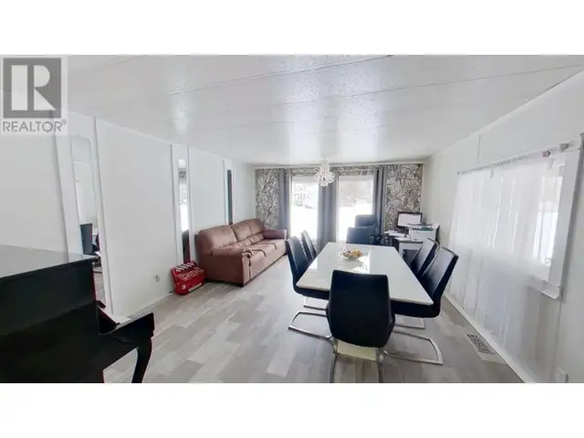 13431 N 29 HIGHWAY Fort St. John, British Columbia in Houses for Sale in Fort St. John - Image 12