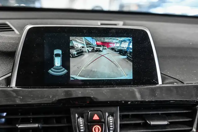 2018 BMW X1 xDrive28i | Mags | Cuir | Toit Pano | Caméra | * À v in Cars & Trucks in City of Montréal - Image 30