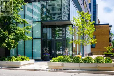 Beautifully maintained owner-occupied one-bedroom suite at 11 Lillian, offering a smart and function...