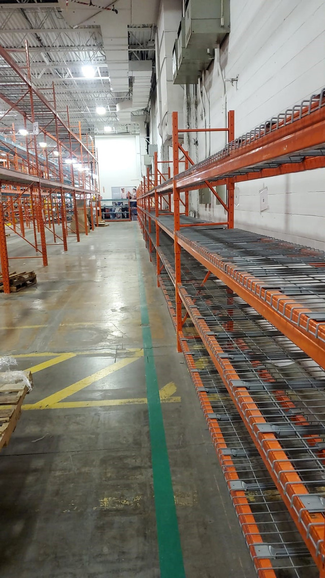 NEW AND USED WIRE MESH DECKS - FOR PALLET RACKING in Other Business & Industrial in Barrie - Image 4